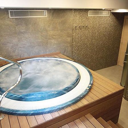 Hotel 9 Sant Antoni Ribes De Freser Bagian luar foto